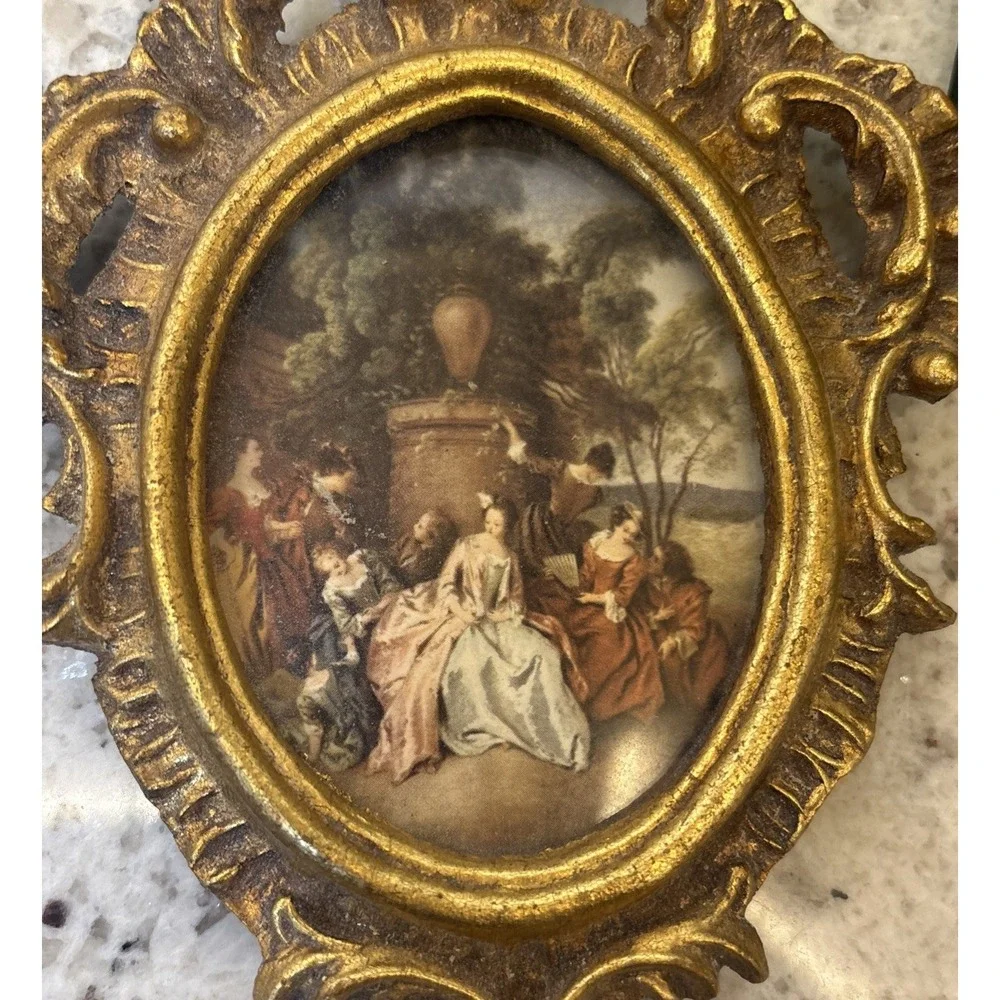 Italian Florentine Gold Gilt Ornate Oval Framed Ladies Court Italy Vintage